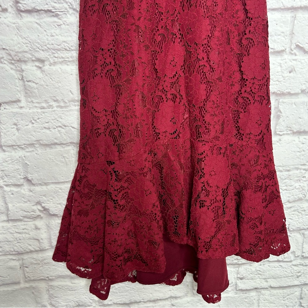 Lulus Love Like You Mean It Wine Red Backless Lace Midi
Dress NWT - Picture 9 of 16